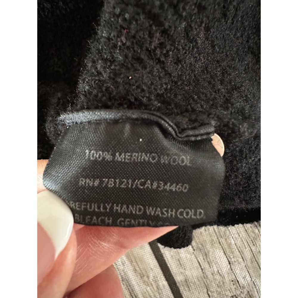 Eileen Fisher Jeweled 100% Wool Sweater Size Medium - Picture 7 of 8